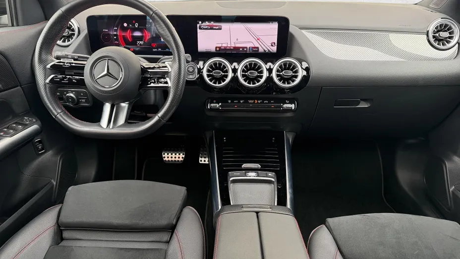 MERCEDES-BENZ GLA GLA 200 mHEV AMG Line 7G-DCT