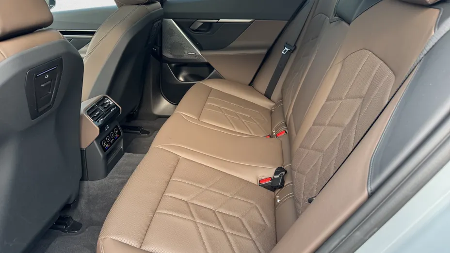 BMW Seria 5 520d mHEV M Sport aut