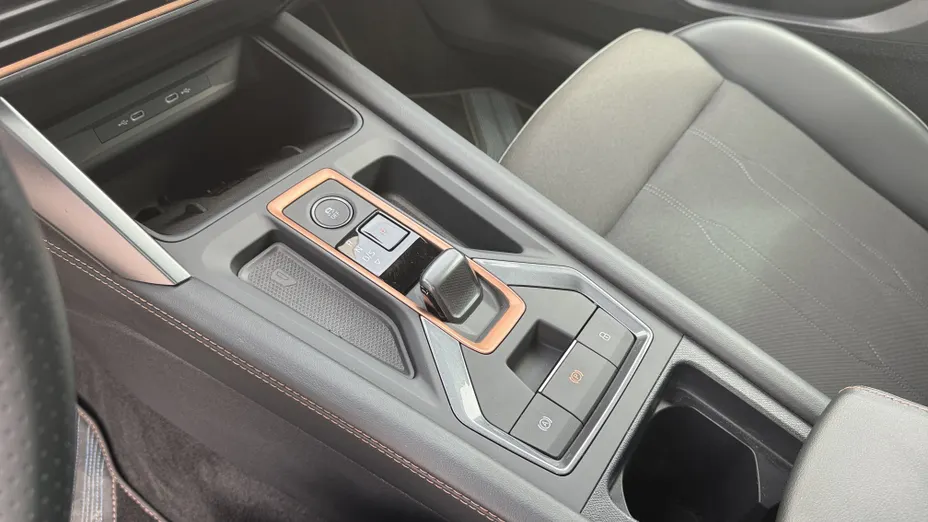 CUPRA Formentor Formentor 1.5 eTSI mHEV DSG