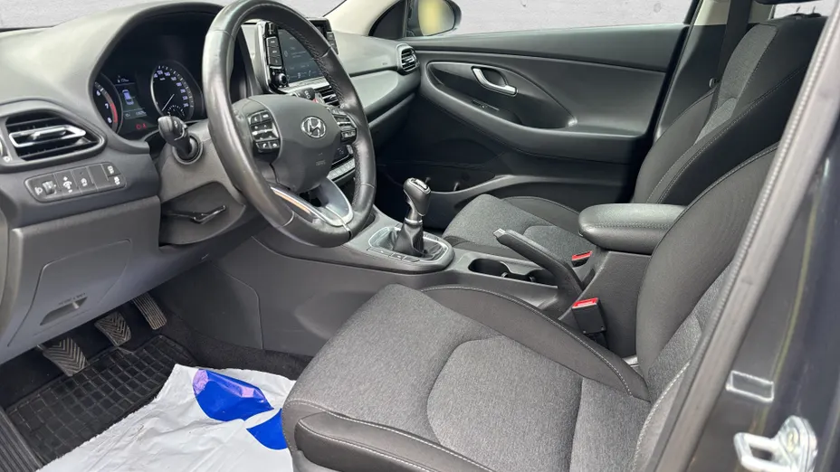 HYUNDAI i30 i30 1.0 T-GDI Smart