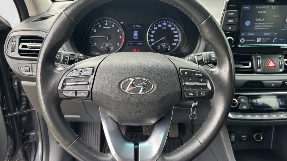 HYUNDAI i30 i30 1.0 T-GDI Smart