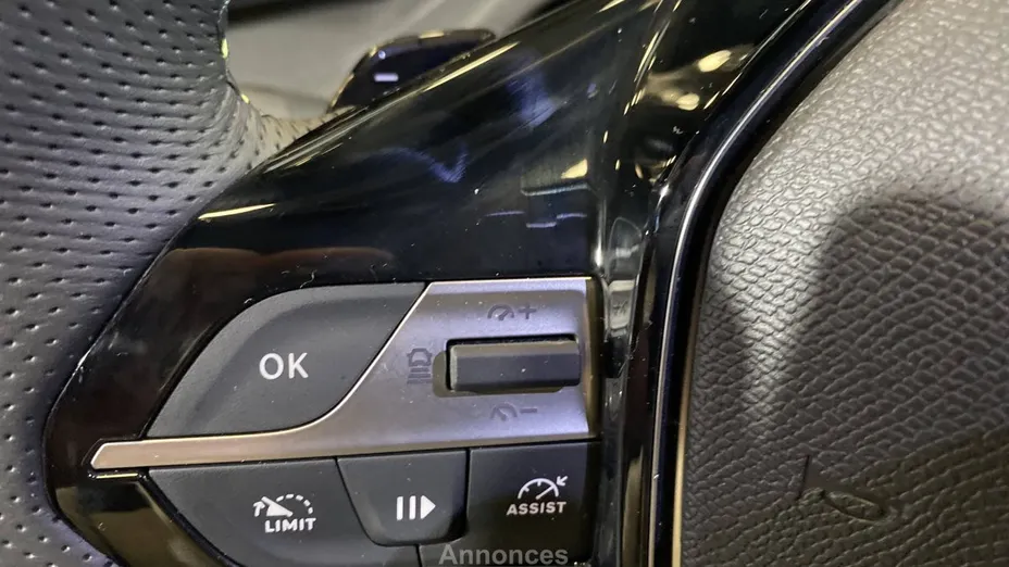 PEUGEOT 308 -