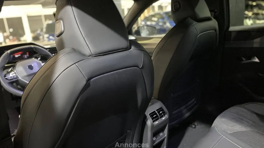 PEUGEOT 308 -