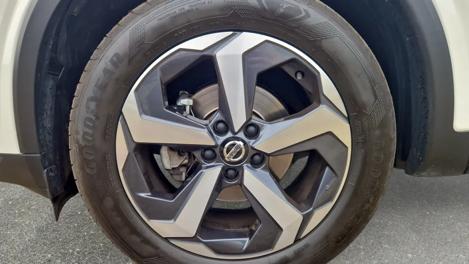 NISSAN Qashqai Qashqai 1.3 DIG-T mHEV Premiere Edition Xtronic