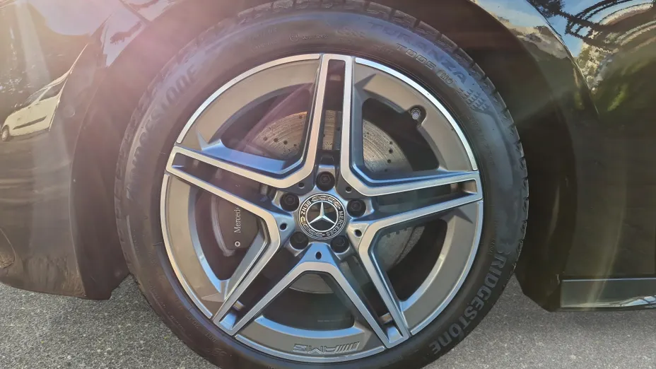 MERCEDES-BENZ A Klasa A 220 4-Matic Progressive 8G-DCT