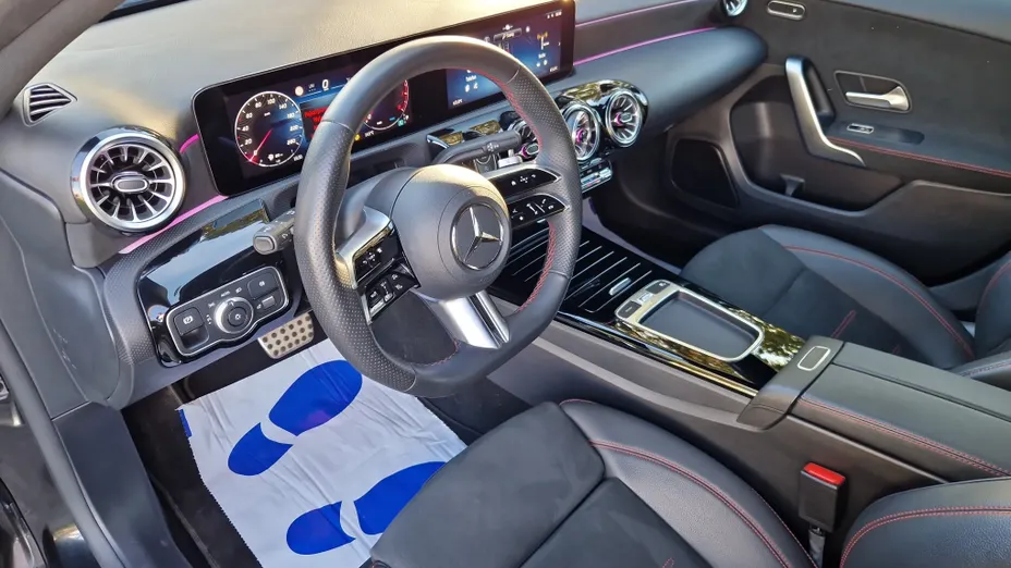 MERCEDES-BENZ A Klasa A 220 4-Matic Progressive 8G-DCT