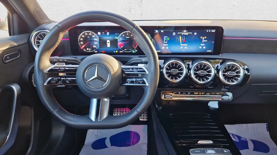 MERCEDES-BENZ A Klasa A 220 4-Matic Progressive 8G-DCT