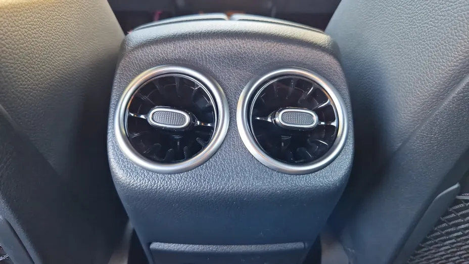 MERCEDES-BENZ A Klasa A 220 4-Matic Progressive 8G-DCT