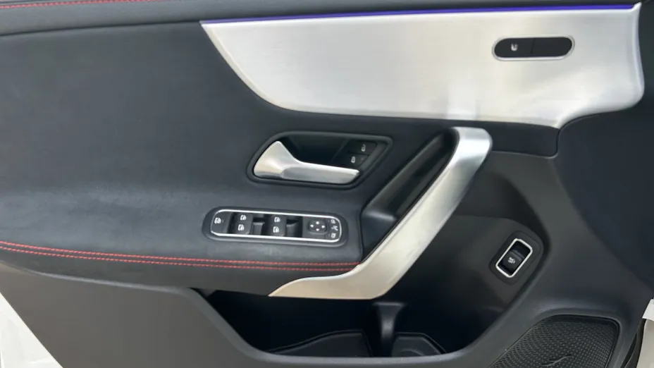 MERCEDES-BENZ CLA CLA 200 mHEV AMG Line 7G-DCT