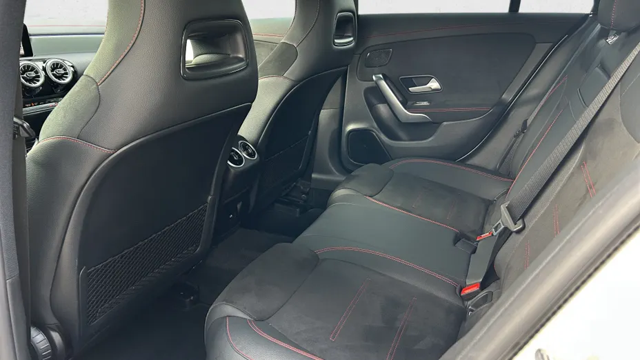 MERCEDES-BENZ CLA CLA 200 mHEV AMG Line 7G-DCT