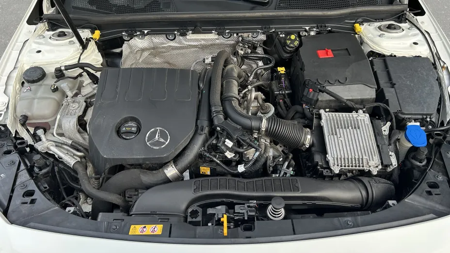 MERCEDES-BENZ CLA CLA 200 mHEV AMG Line 7G-DCT