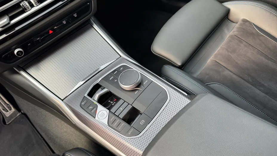 BMW Seria 3 318i M Sport aut