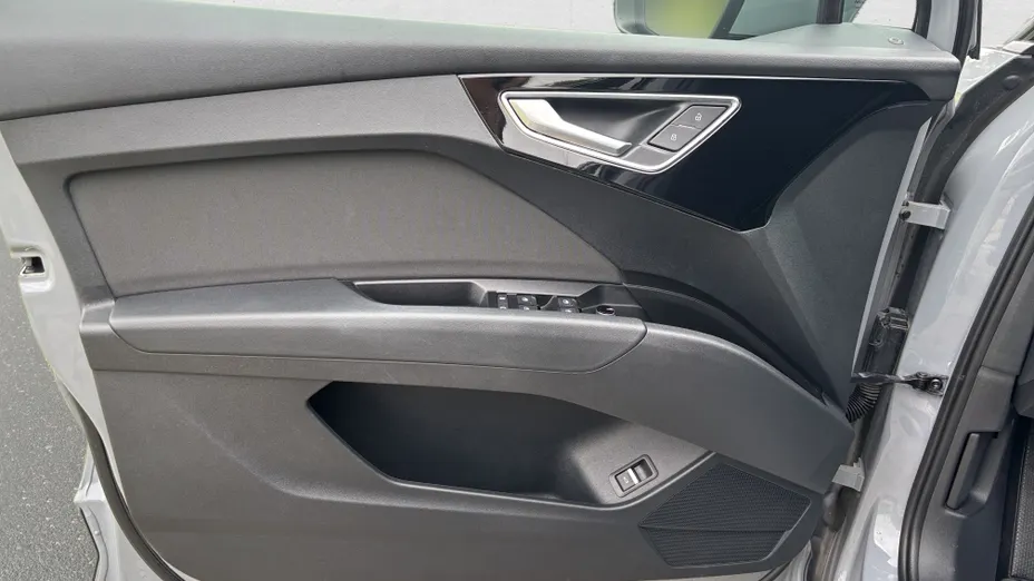 AUDI Q4 Q4 e-tron 40 77kWh Advanced