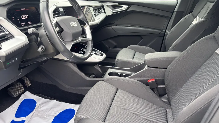 AUDI Q4 Q4 e-tron 40 77kWh Advanced