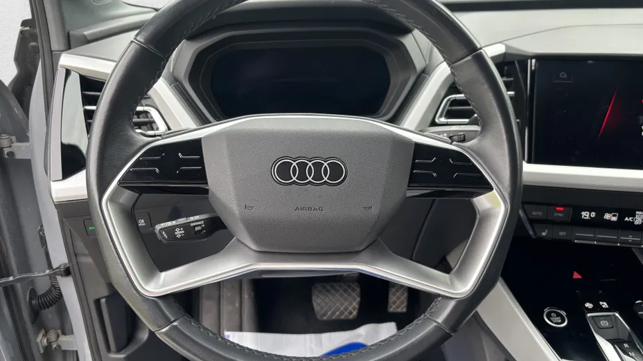 AUDI Q4 Q4 e-tron 40 77kWh Advanced