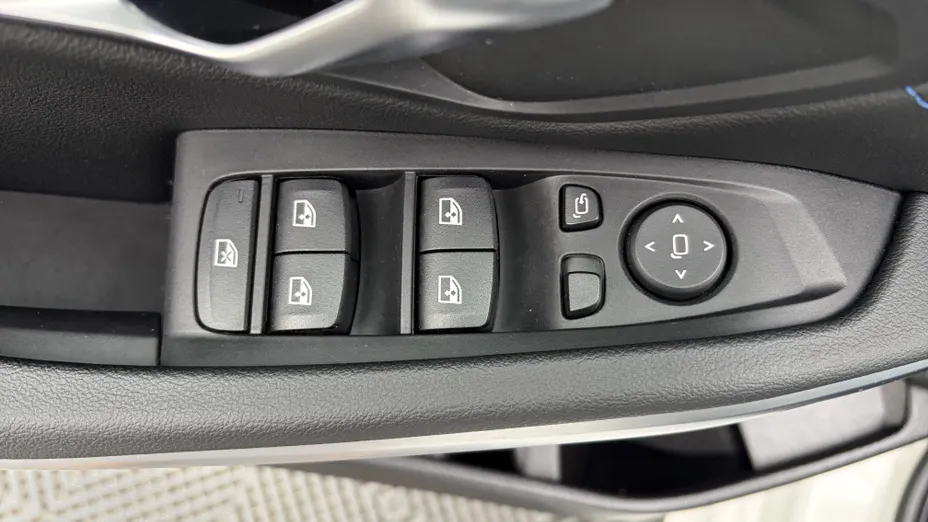 BMW Seria 3 318i M Sport aut