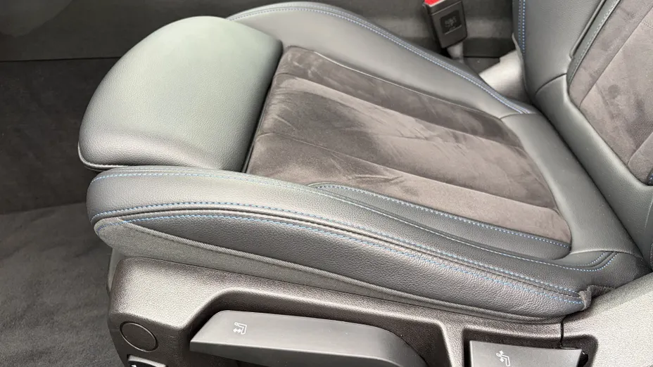 BMW Seria 3 318i M Sport aut