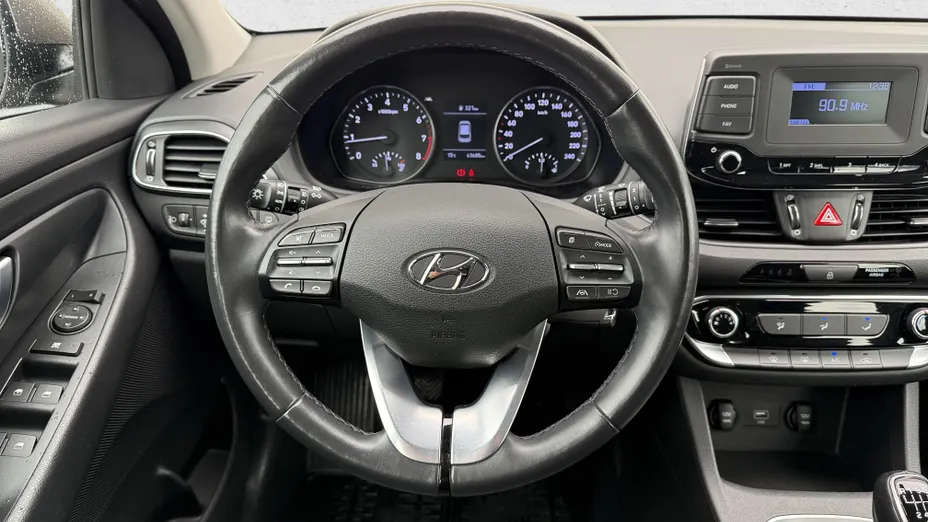 HYUNDAI i30 i30 1.5 DPI Modern