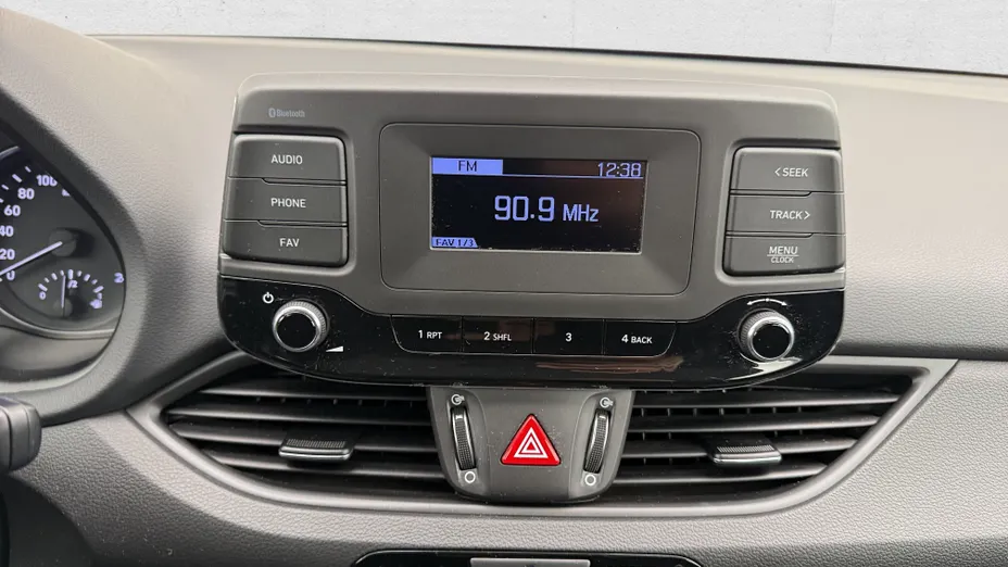 HYUNDAI i30 i30 1.5 DPI Modern