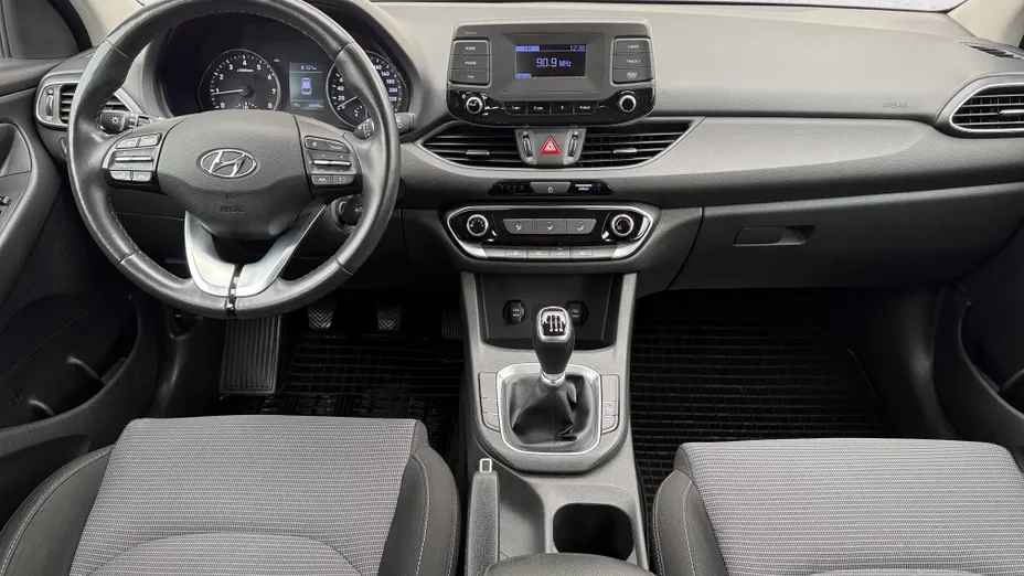 HYUNDAI i30 i30 1.5 DPI Modern