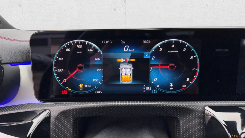 MERCEDES-BENZ CLA CLA 200 AMG Line 7G-DCT