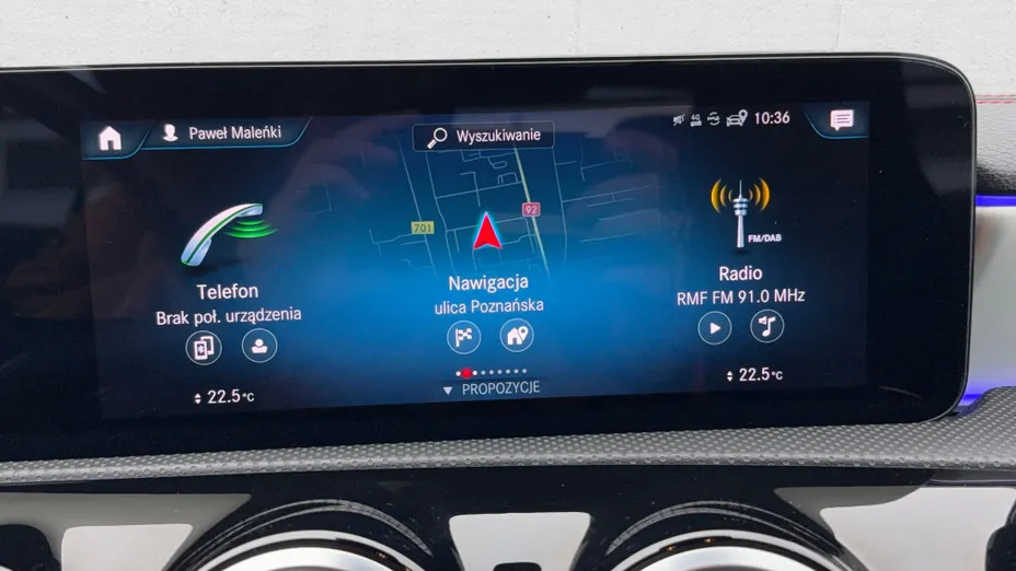 MERCEDES-BENZ CLA CLA 200 AMG Line 7G-DCT