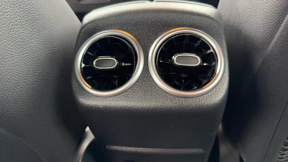 MERCEDES-BENZ CLA CLA 200 AMG Line 7G-DCT