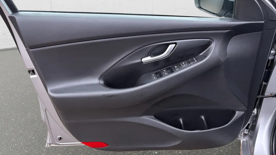 HYUNDAI i30 i30 1.0 T-GDI Modern