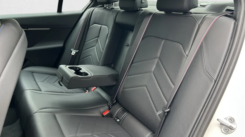 BMW Seria 5 520d mHEV M Sport aut
