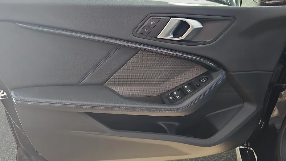 BMW Seria 2 220i xDrive M Sport sport-aut