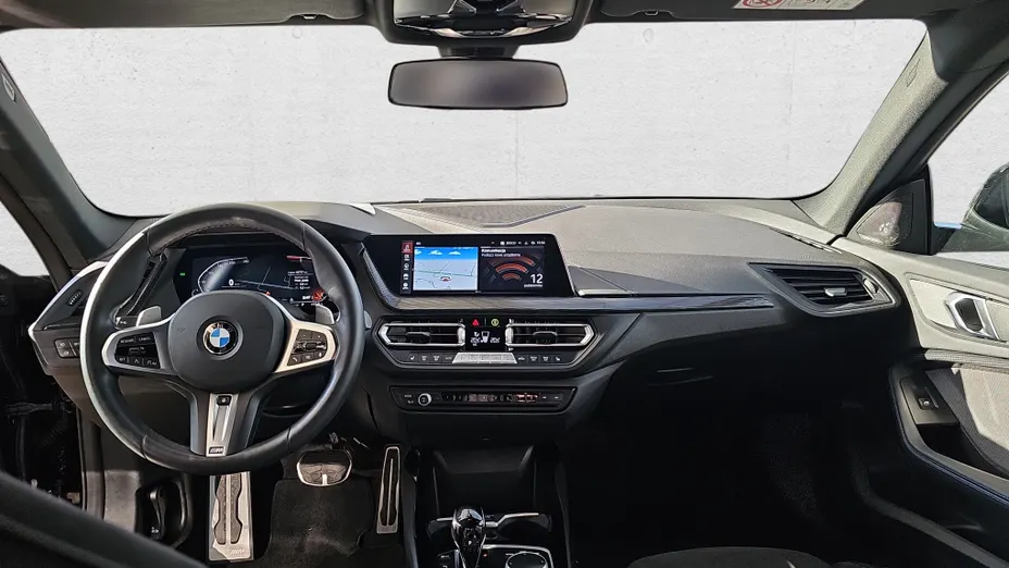 BMW Seria 2 220i xDrive M Sport sport-aut