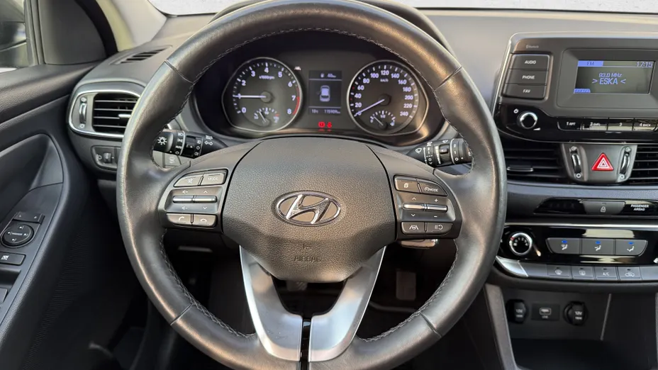 HYUNDAI i30 i30 1.0 T-GDI Modern