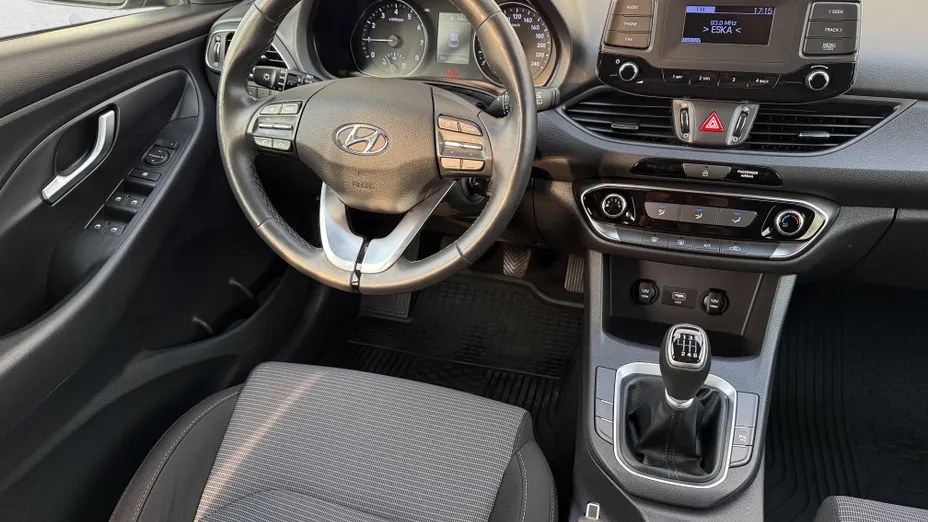 HYUNDAI i30 i30 1.0 T-GDI Modern