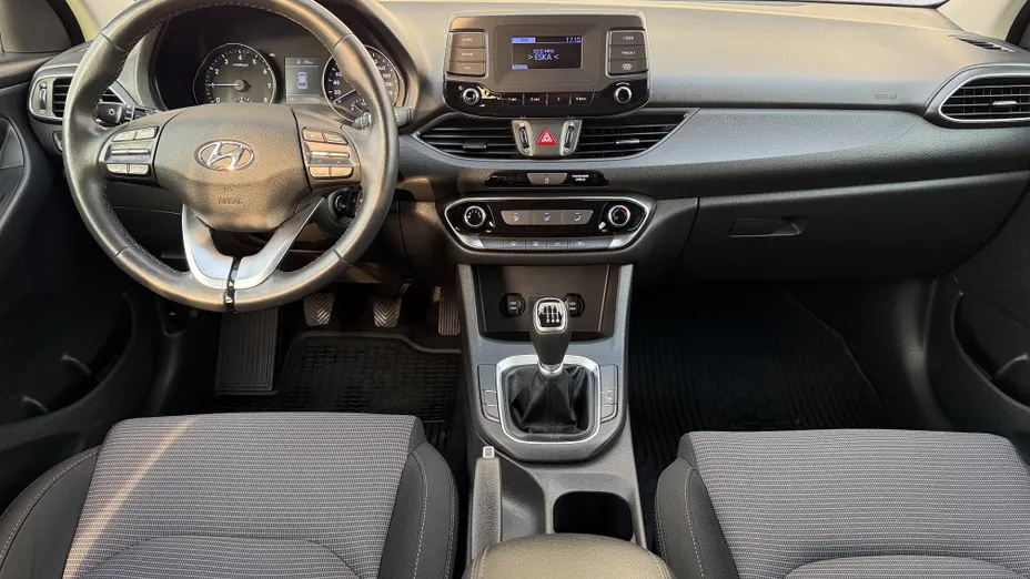 HYUNDAI i30 i30 1.0 T-GDI Modern
