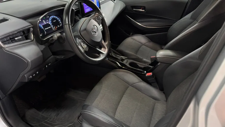 TOYOTA Corolla Corolla 2.0 Hybrid Style