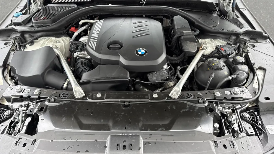 BMW Seria 5 520d mHEV M Sport aut