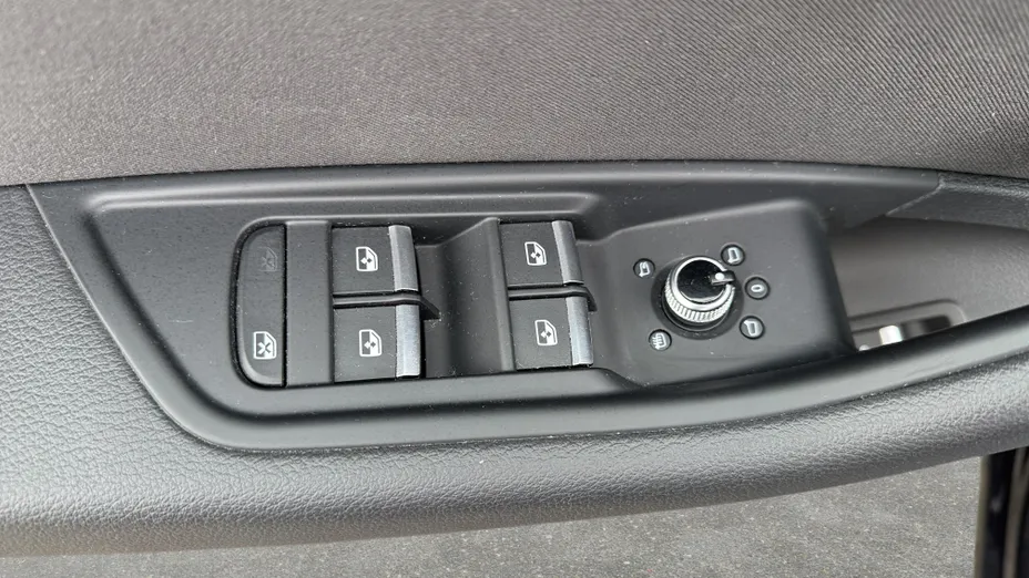 AUDI A4 A4 35 TFSI mHEV S tronic