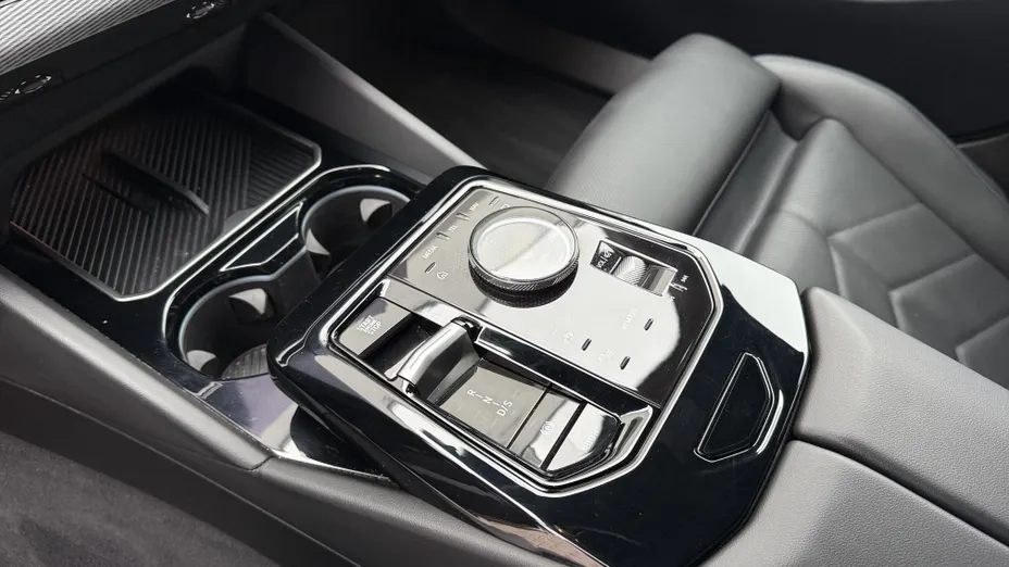 BMW Seria 5 520d mHEV M Sport aut