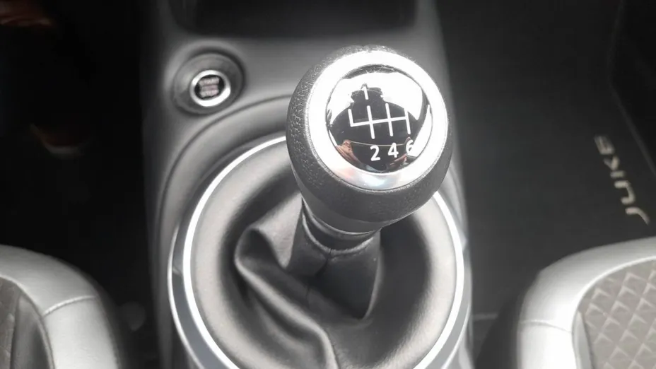 NISSAN Juke -