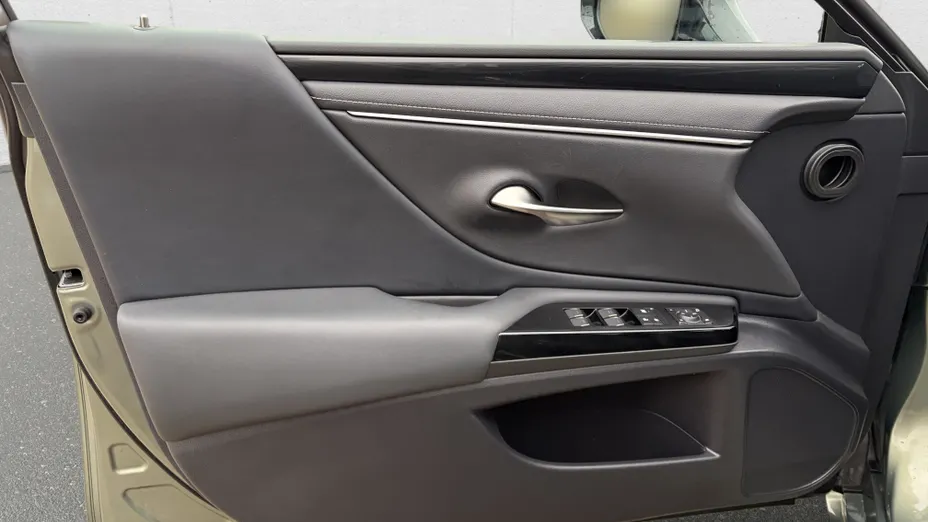 LEXUS ES ES 300h Prestige