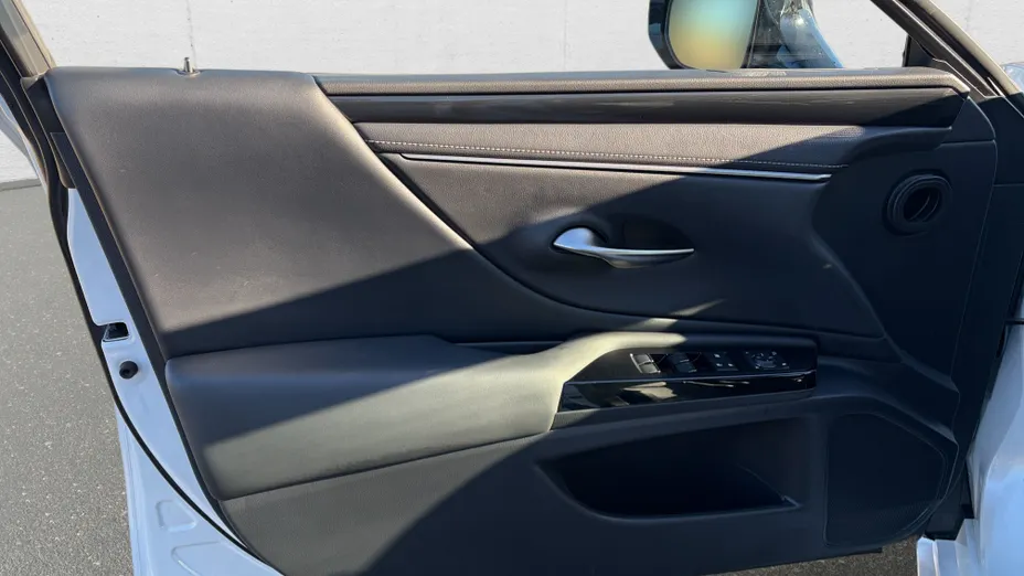 LEXUS ES ES 300h Business Edition