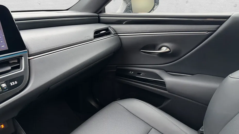 LEXUS ES ES 300h Business Edition