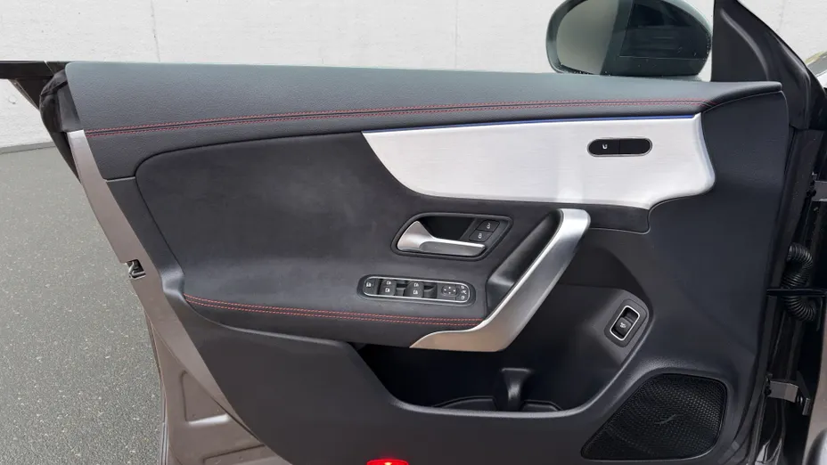 MERCEDES-BENZ CLA CLA 200 mHEV AMG Line 7G-DCT