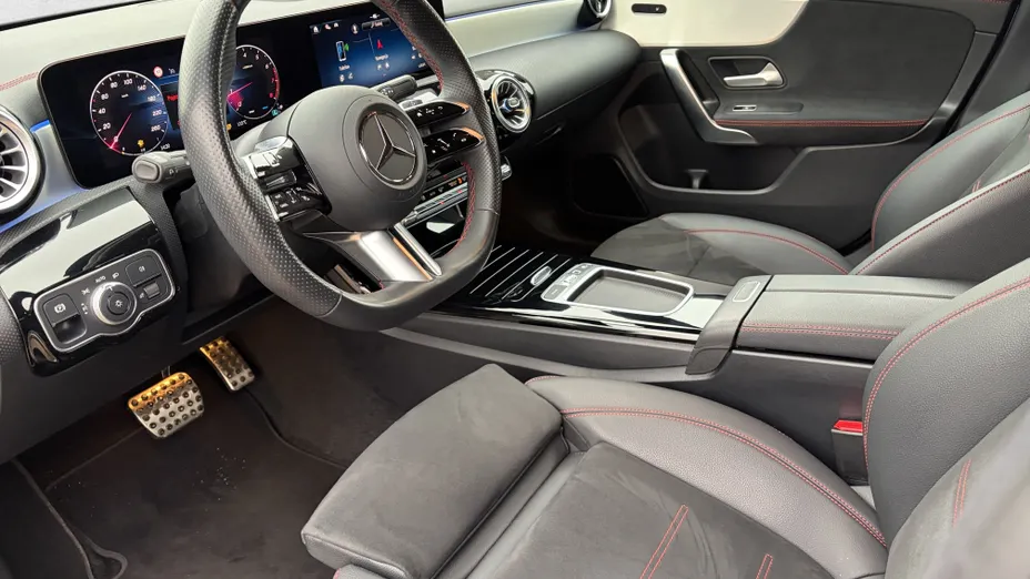 MERCEDES-BENZ CLA CLA 200 mHEV AMG Line 7G-DCT