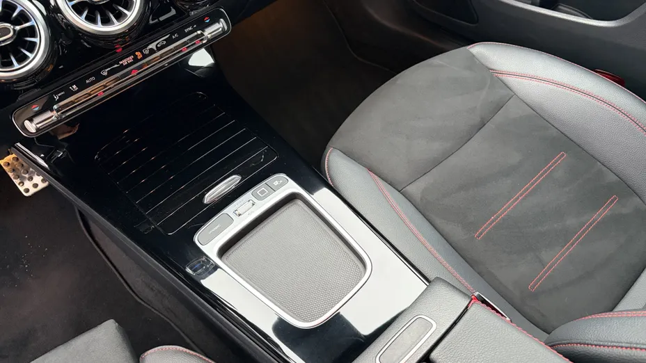 MERCEDES-BENZ CLA CLA 200 mHEV AMG Line 7G-DCT