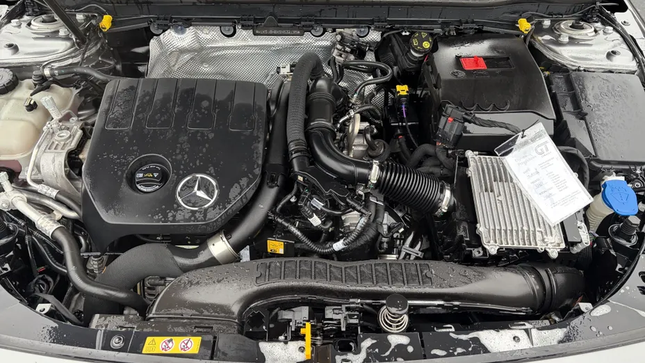 MERCEDES-BENZ CLA CLA 200 mHEV AMG Line 7G-DCT