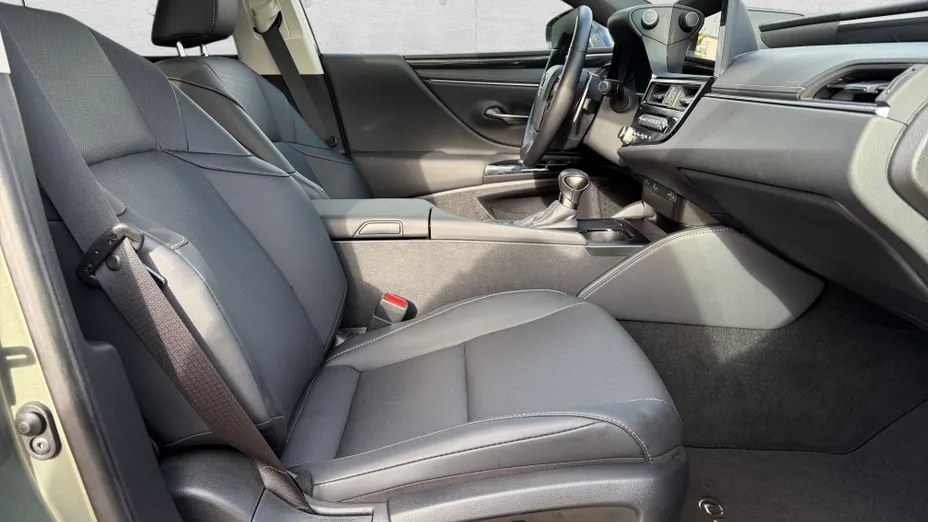 LEXUS ES ES 300h Business Edition
