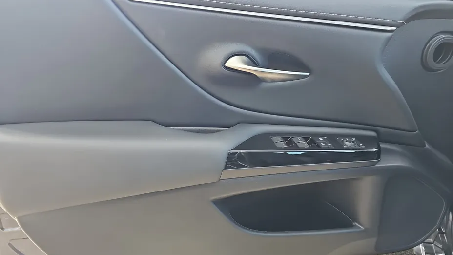 LEXUS ES ES 300h Business Edition