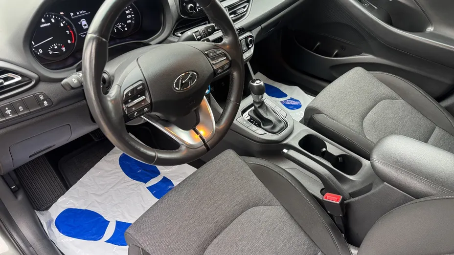 HYUNDAI i30 i30 Fastback 1.5 T-GDI 48V Smart DCT