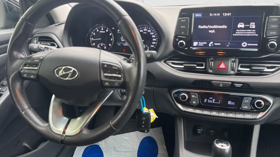 HYUNDAI i30 i30 Fastback 1.5 T-GDI 48V Smart DCT